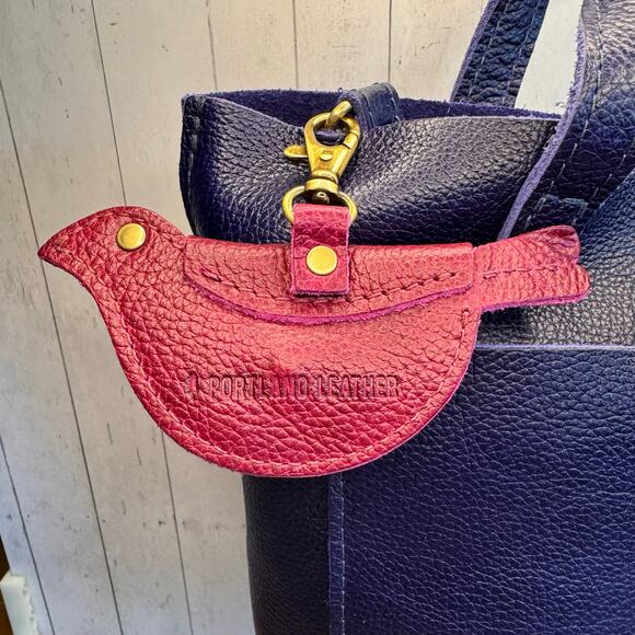 Portland leather famed pouch and cardinal | Mercari CHILI RED Portland Leather Red Mockingbird Pouch Purse Charm FAST SHIP NEW!